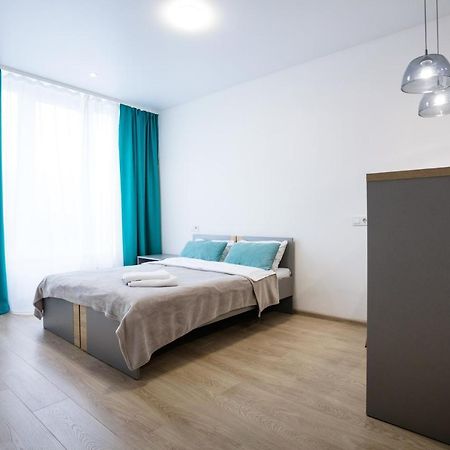 Nyvky Like Home - Studio - Apt 21 Kiev Buitenkant foto